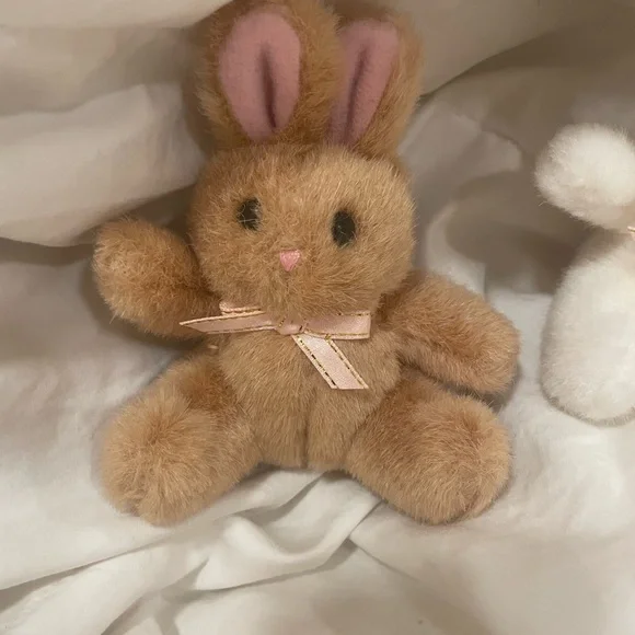 Vintage Russ Berrie Plush Bunny Trio - Brown, White, and Gray pristine 4” (3) - Picture 2 of 8